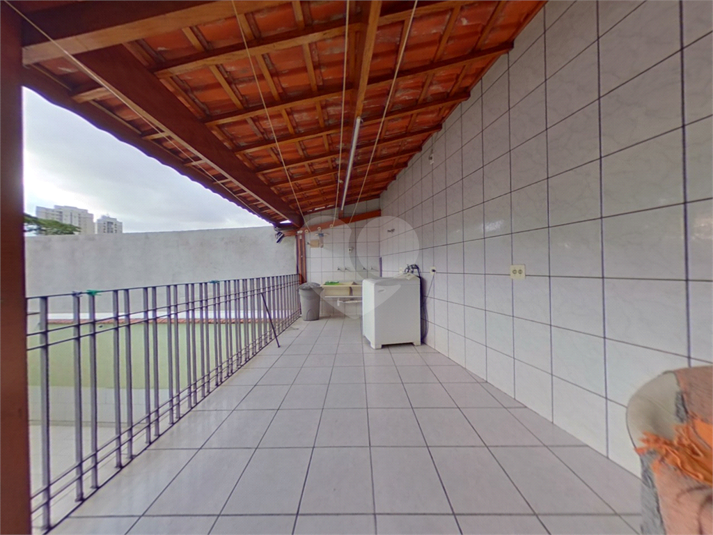 CASA TÉRREA em PARQUE EDU CHAVES