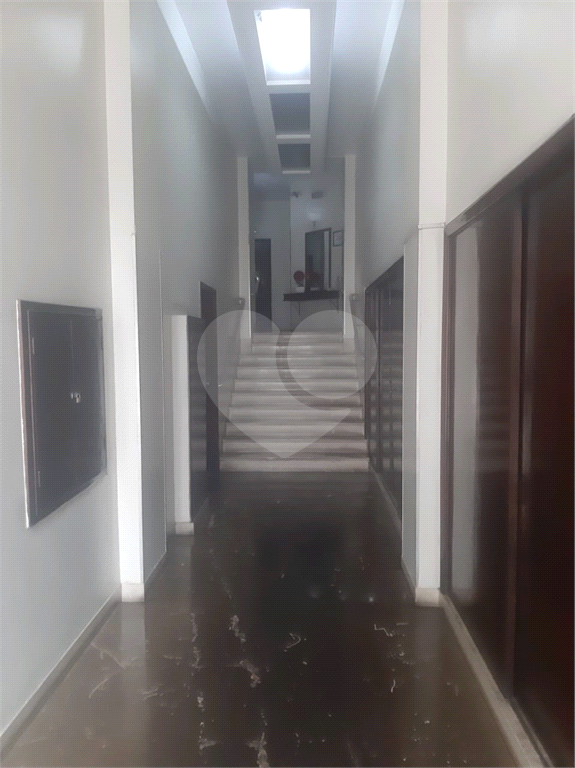APARTAMENTO em BARRA FUNDA