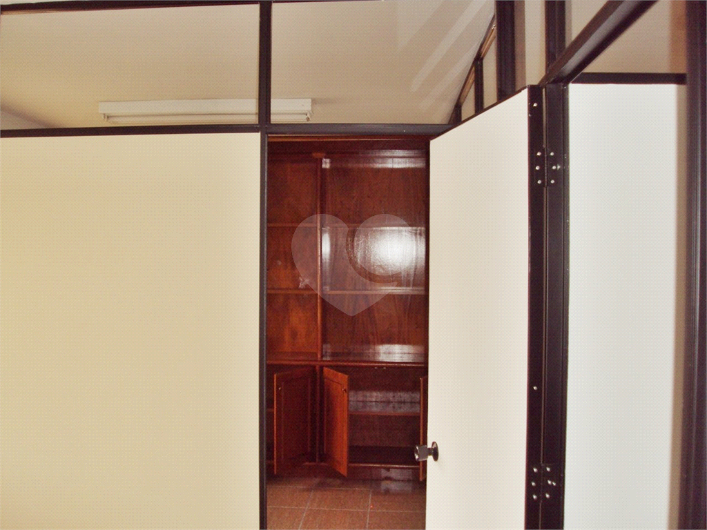 Sala comercial ao do do Metrô