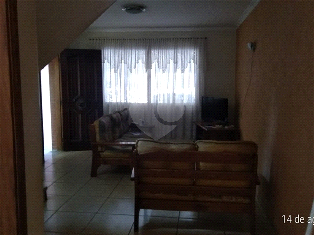 Sobrado à venda com 2 quartos, 90m² - Foto 4