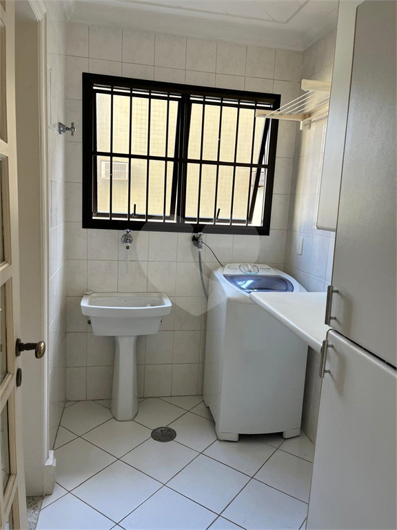 Excelente apto duplex mobiliado na Praia da Enseada/Guarujá