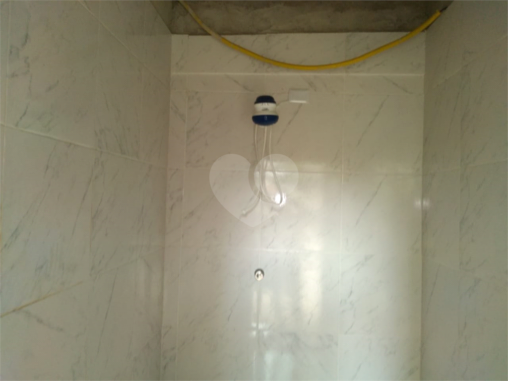 APARTAMENTO em PARQUE ENSEADA