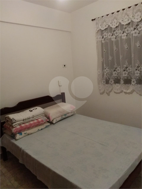 APARTAMENTO em PARQUE ENSEADA