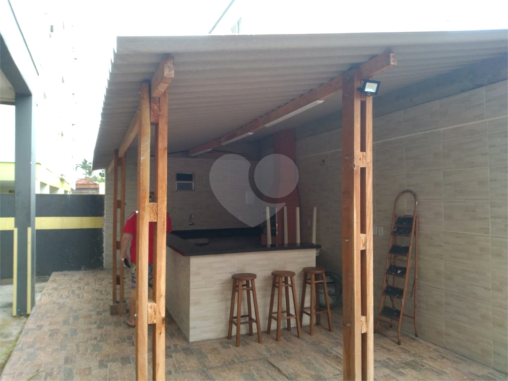 APARTAMENTO em PARQUE ENSEADA