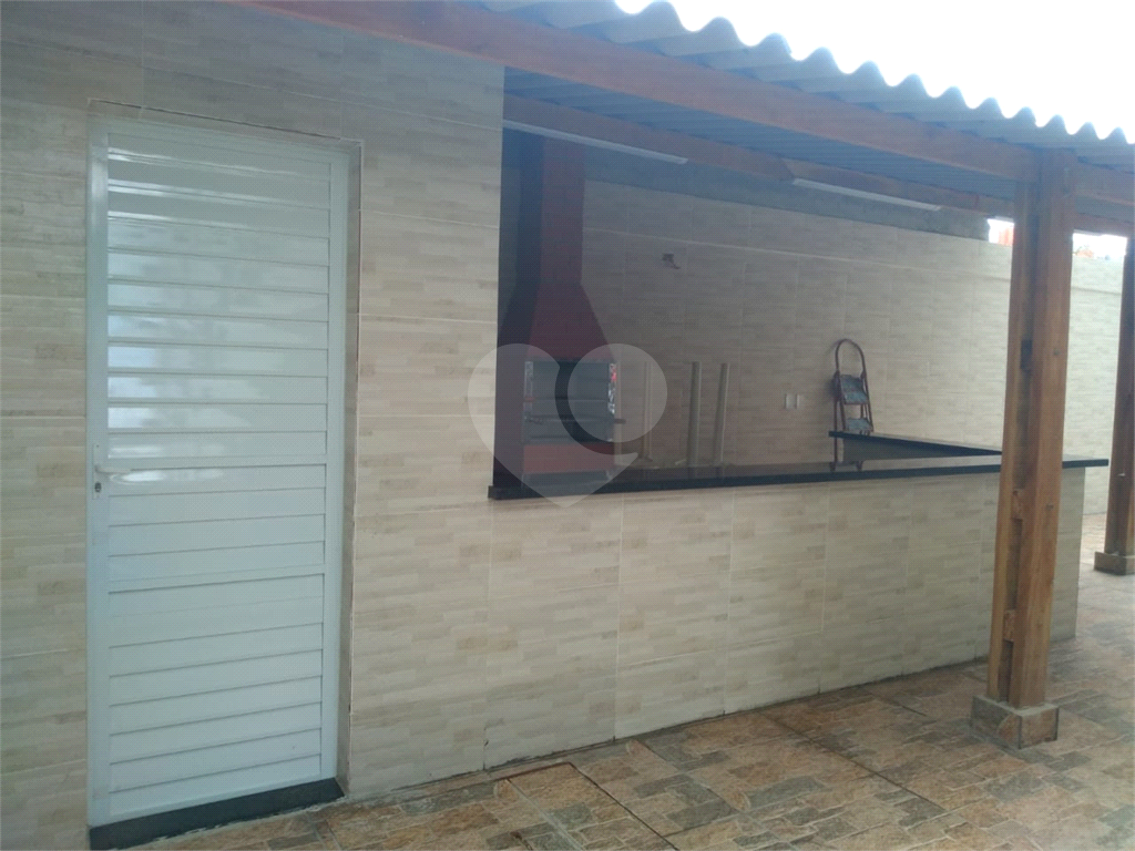 APARTAMENTO em PARQUE ENSEADA