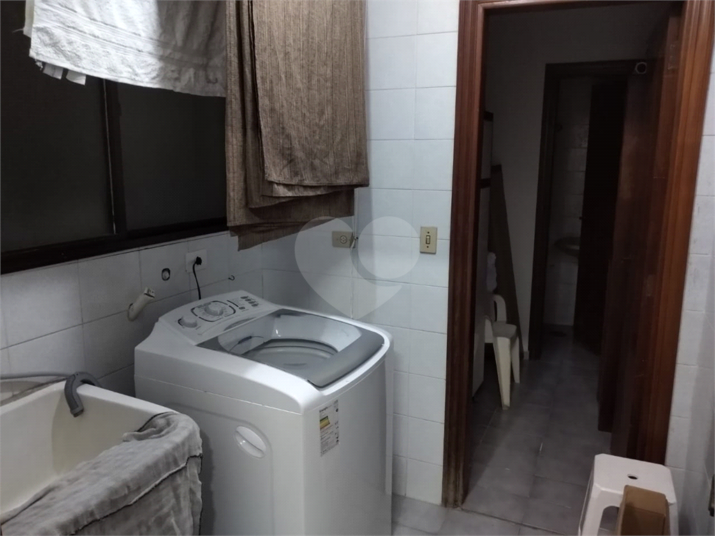 APARTAMENTO em PARQUE ENSEADA