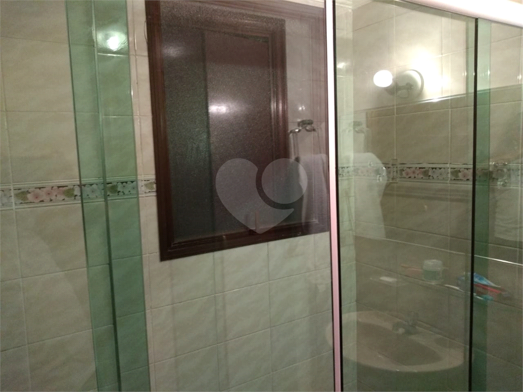 APARTAMENTO em PARQUE ENSEADA