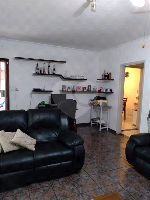 Casa à venda com 3 quartos, 184m² - Foto 13