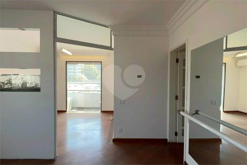 Apartamento Vila Madalena 3 dormitórios e 2 vagas de garagens 