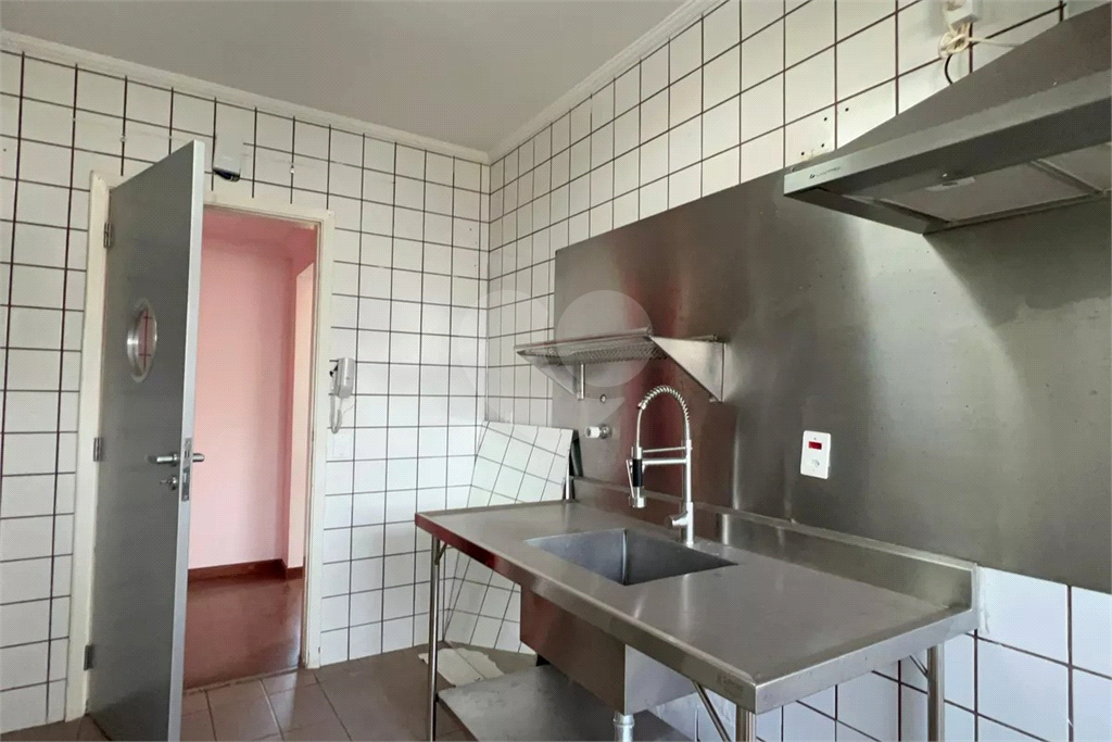 Apartamento Vila Madalena 3 dormitórios e 2 vagas de garagens 