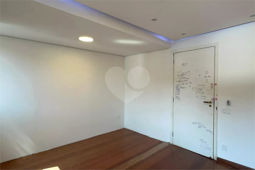 Apartamento Vila Madalena 3 dormitórios e 2 vagas de garagens 