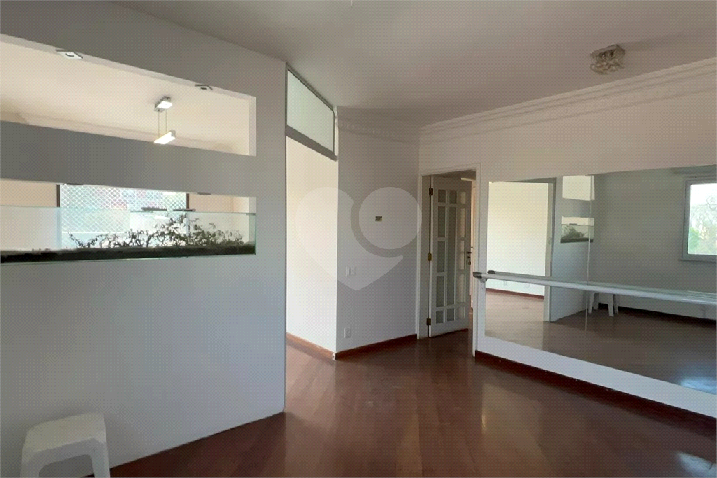 Apartamento Vila Madalena 3 dormitórios e 2 vagas de garagens 