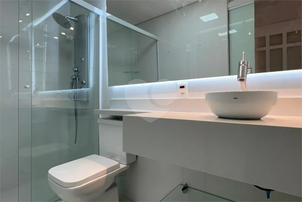 Apartamento Vila Madalena 3 dormitórios e 2 vagas de garagens 