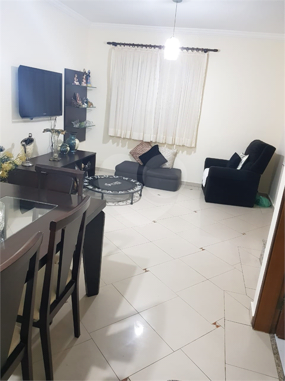 CONDOMINIO FECHADO / ALTO DE SANTANA