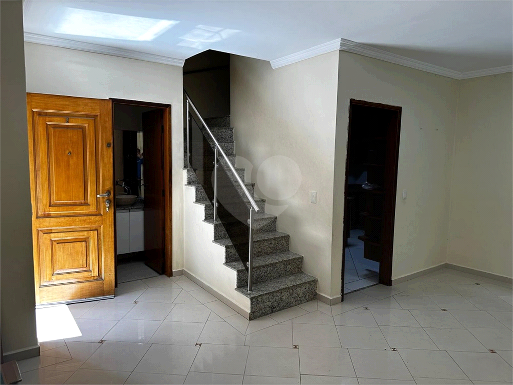 CONDOMINIO FECHADO / ALTO DE SANTANA