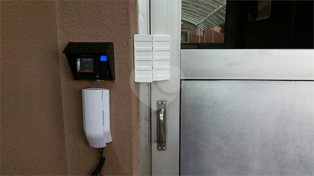 Apartamento Amplo, muito bem localizado, próximo de tudo que você precisa.