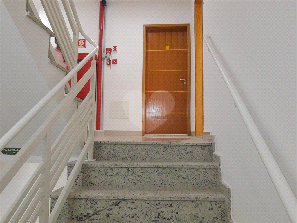 Ap 1 dorm ao lado da Estação São Lucas