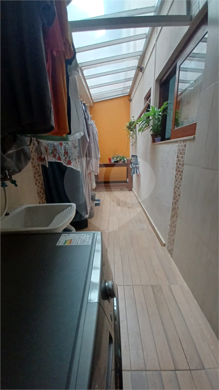 Sobrado em Condominio Fechado 03 dormit 1 suite , Lavabo Sala Ampla , 2 Vagas 