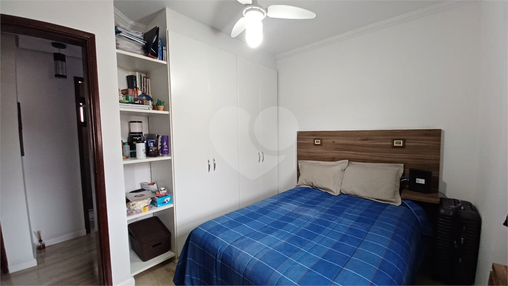 Sobrado em Condominio Fechado 03 dormit 1 suite , Lavabo Sala Ampla , 2 Vagas 
