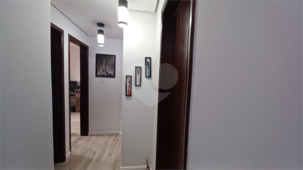 Sobrado em Condominio Fechado 03 dormit 1 suite , Lavabo Sala Ampla , 2 Vagas 
