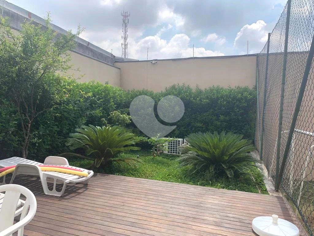 APARTAMENTO em SANTANA
