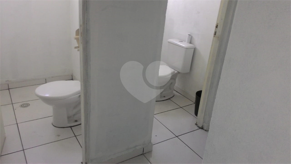 Oportunidade Imperdível - Prédio Novo - com 623m² - 3 Andares - Pronto para instalar sua Empresa. 