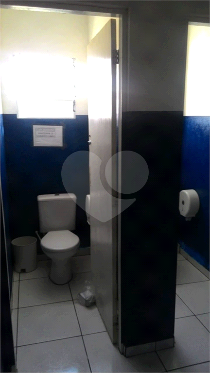 Oportunidade Imperdível - Prédio Novo - com 623m² - 3 Andares - Pronto para instalar sua Empresa. 