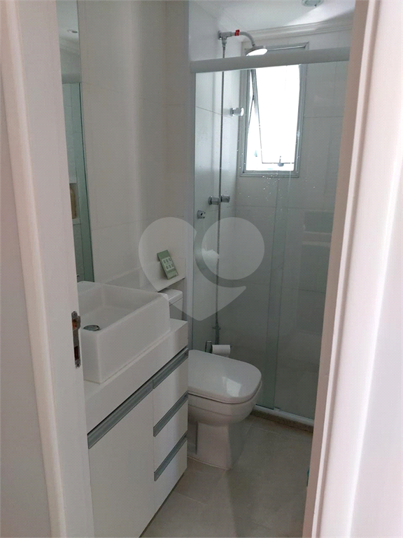 Apartamento à venda com 2 quartos, 64m² - Foto 18