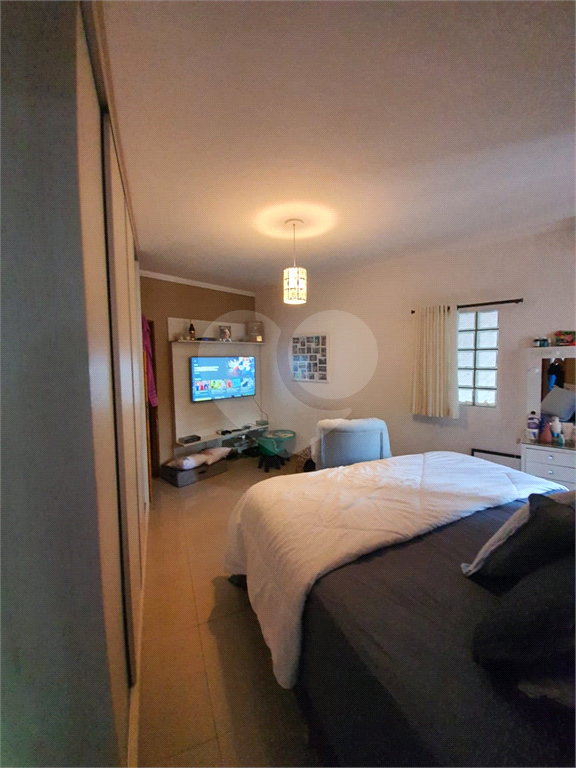 Belíssima Casa Térrea com 4 dormitórios, 2 suítes, com Ar co 5 Vagas  -  na Casa da Pedra / Tremembé