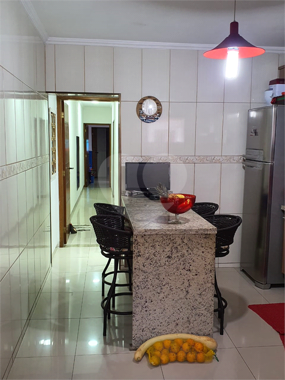 Belíssima Casa Térrea com 4 dormitórios, 2 suítes, com Ar co 5 Vagas  -  na Casa da Pedra / Tremembé