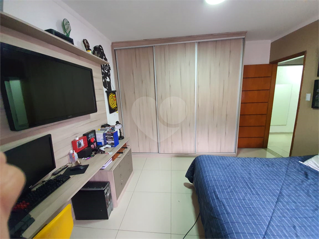 Belíssima Casa Térrea com 4 dormitórios, 2 suítes, com Ar co 5 Vagas  -  na Casa da Pedra / Tremembé