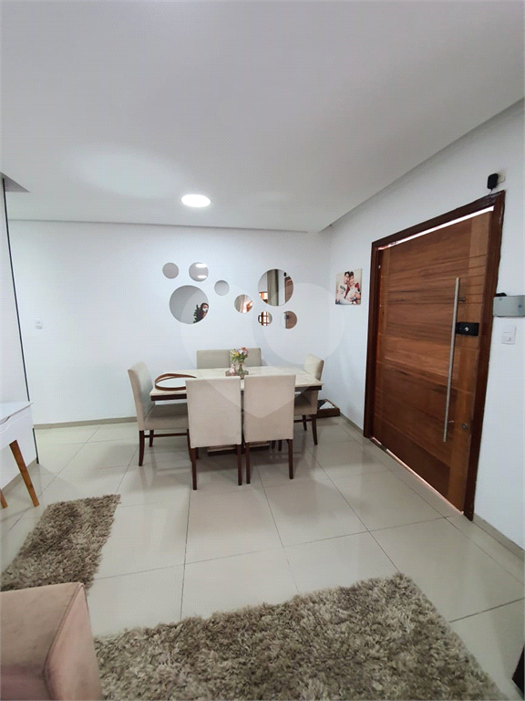 Belíssima Casa Térrea com 4 dormitórios, 2 suítes, com Ar co 5 Vagas  -  na Casa da Pedra / Tremembé