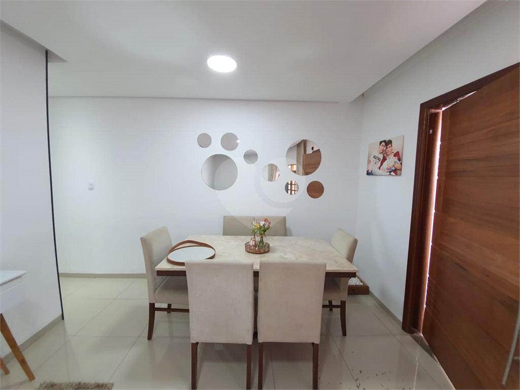Belíssima Casa Térrea com 4 dormitórios, 2 suítes, com Ar co 5 Vagas  -  na Casa da Pedra / Tremembé