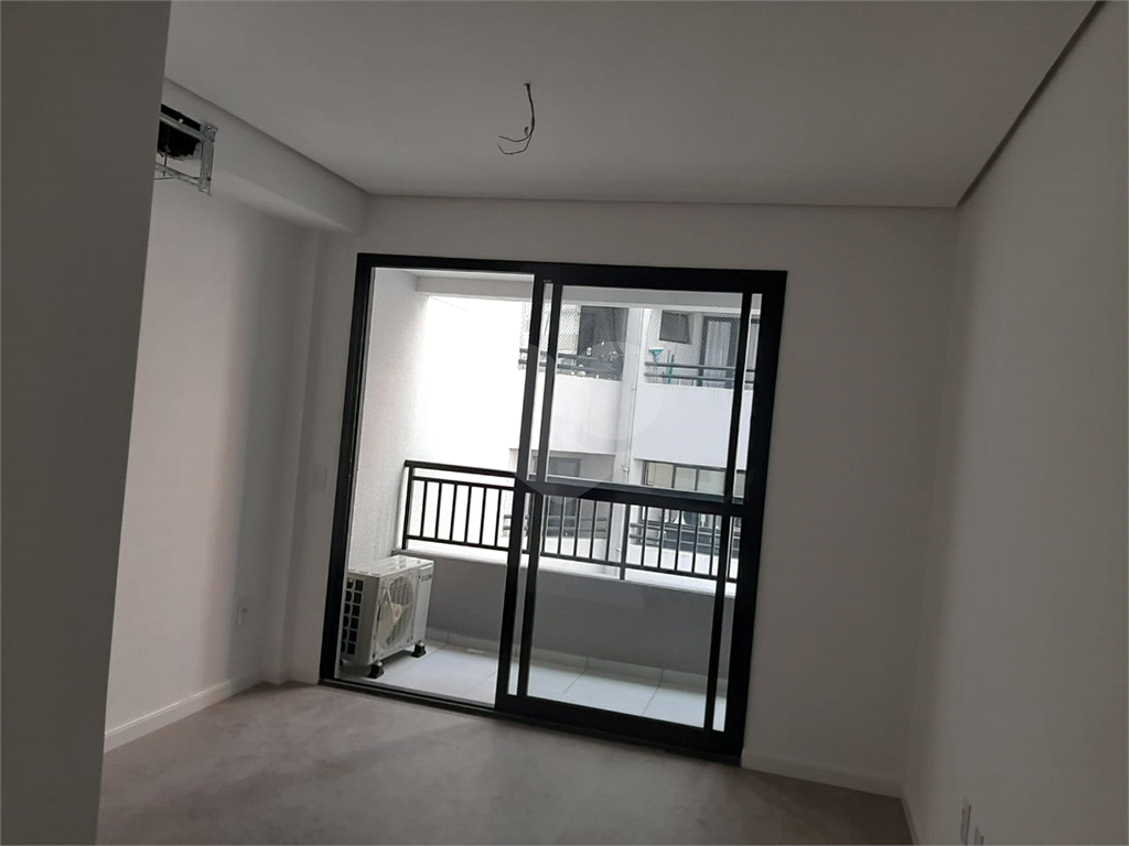 Apartamento tipo studio, NOVO, no coração de São Paulo