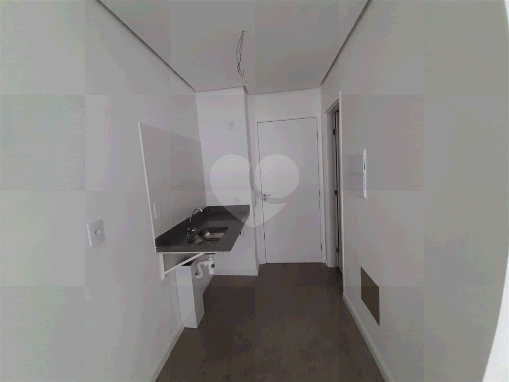 Apartamento tipo studio, NOVO, no coração de São Paulo
