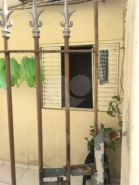 Ótima oportunidade para investimento, imóvel possui 3 casas, todas alugadas.
