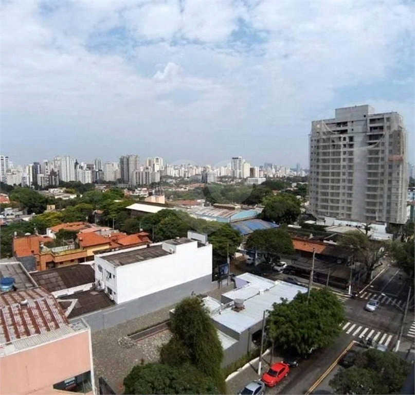 APARTAMENTO TIPO STUDIO COM 1 DORMITÓRIO À VENDA EM MOEMA