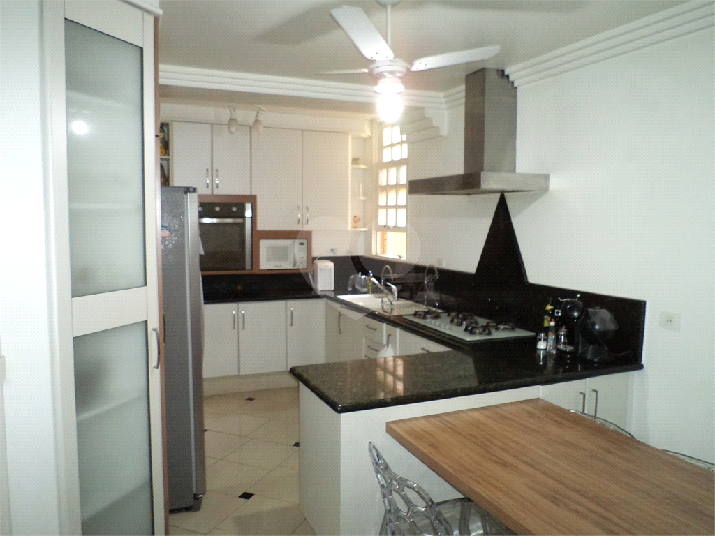 LINDO SOBRADO - Estilo COLONIAL AMERICANO -  302,50m² - 04 quartos - 10 VAGAS - JARDIM FRANÇA