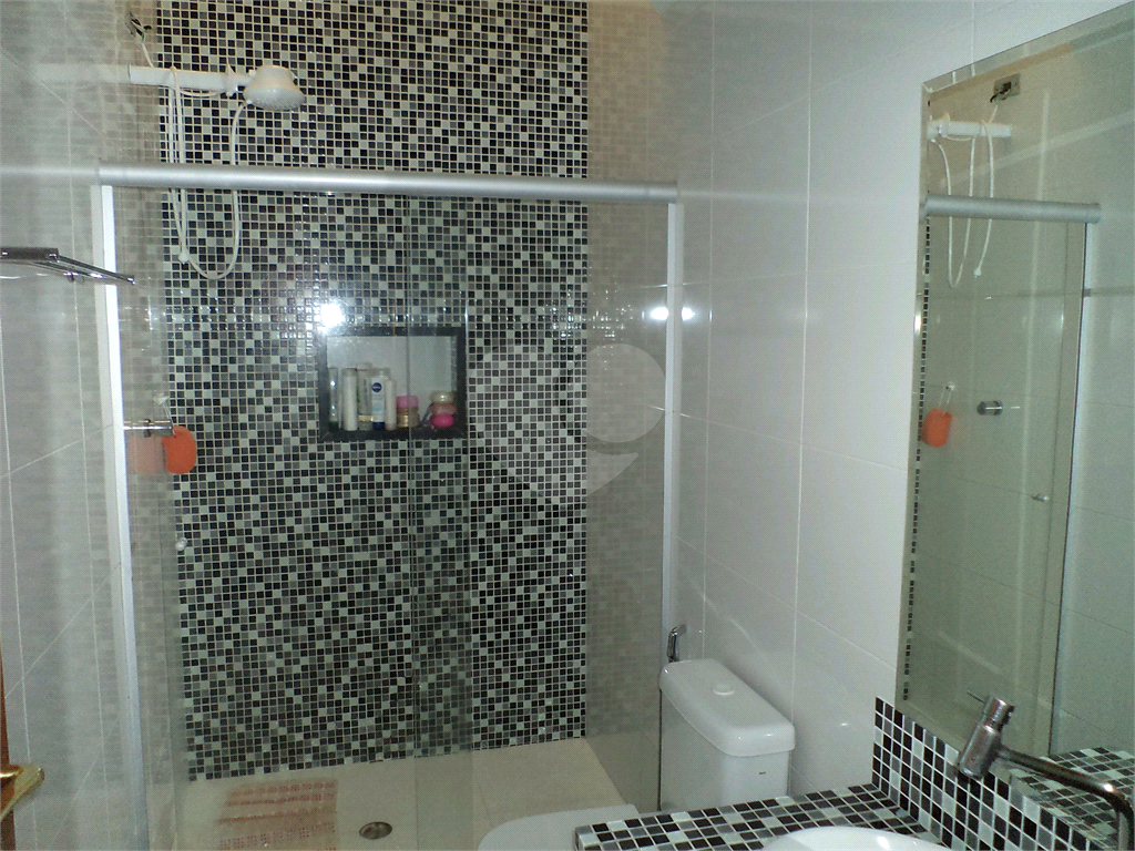 LINDO SOBRADO - Estilo COLONIAL AMERICANO -  302,50m² - 04 quartos - 10 VAGAS - JARDIM FRANÇA