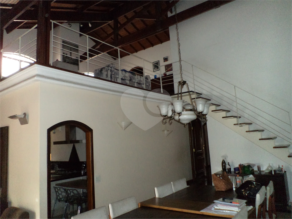 LINDO SOBRADO - Estilo COLONIAL AMERICANO -  302,50m² - 04 quartos - 10 VAGAS - JARDIM FRANÇA