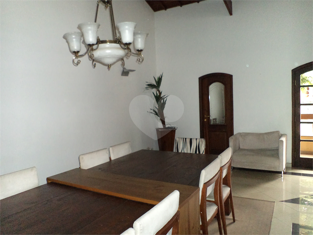 LINDO SOBRADO - Estilo COLONIAL AMERICANO -  302,50m² - 04 quartos - 10 VAGAS - JARDIM FRANÇA