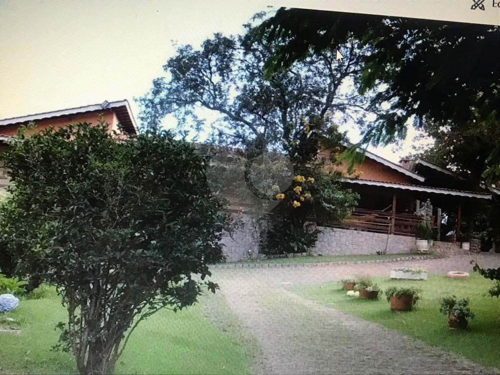 Linda chácara próxima a São Paulo