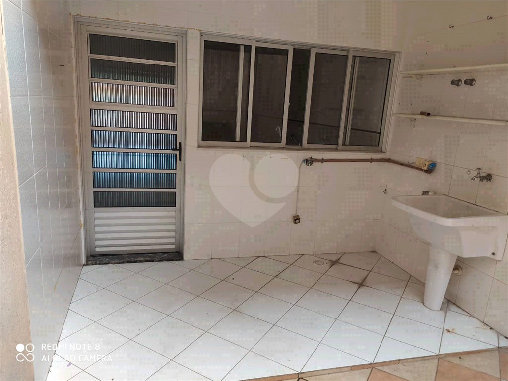 Sobrado na VL Maria Alta, 3dorm, 1suite, 2 vagas, com churrasqueira!!!