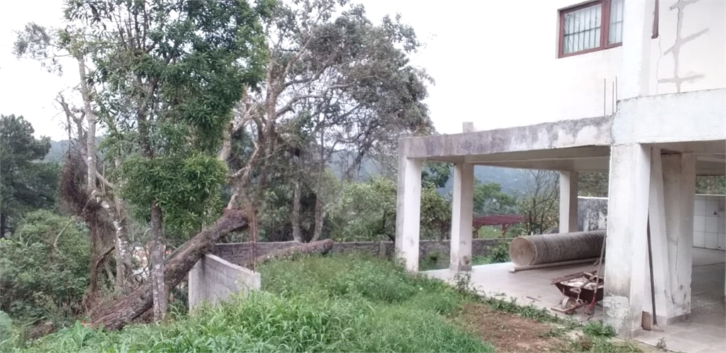 CASA NA SERRA DA CANTAREIRA 