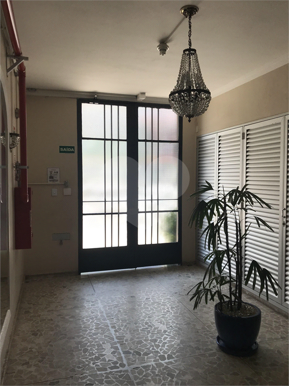 APARTAMENTO em BELA VISTA