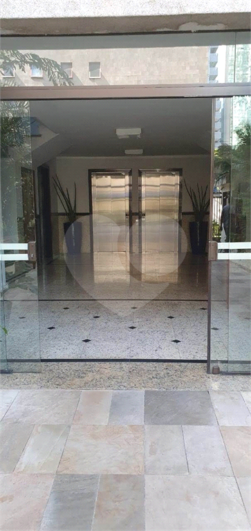 APARTAMENTO em BELA VISTA