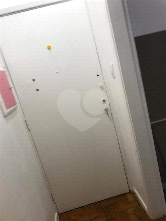 APARTAMENTO em BELA VISTA