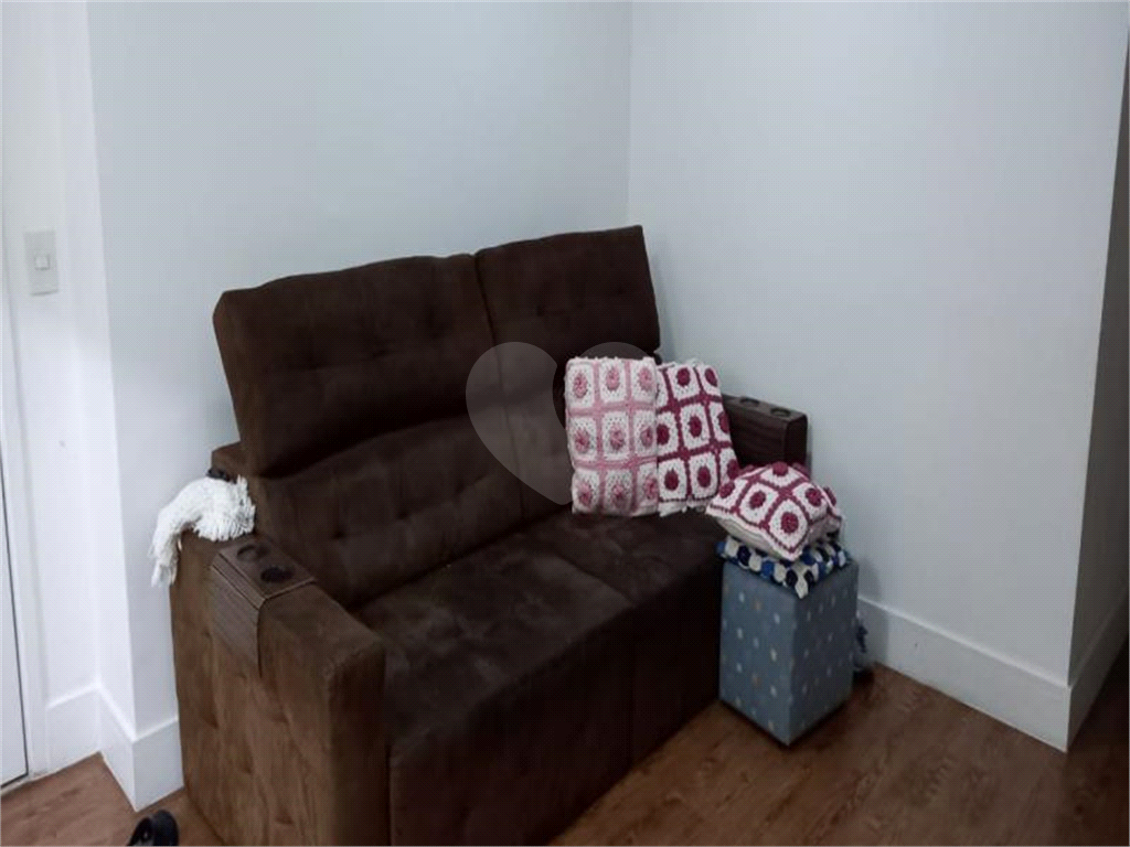 Excelente apartamento andar alto e varanda gourmet integrada a sala.