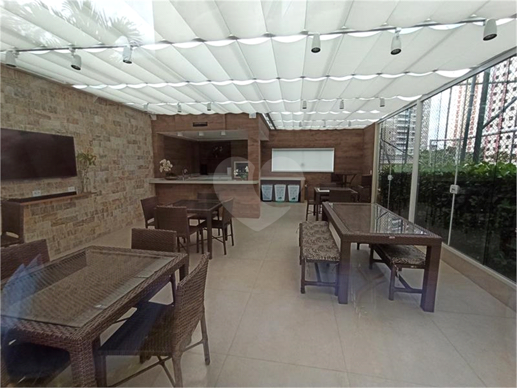 Excelente apartamento andar alto e varanda gourmet integrada a sala.