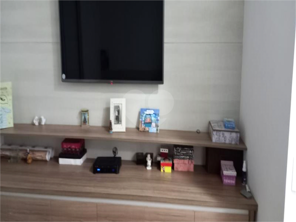 Excelente apartamento andar alto e varanda gourmet integrada a sala.
